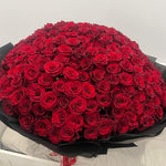 200 Red Roses Bouquet