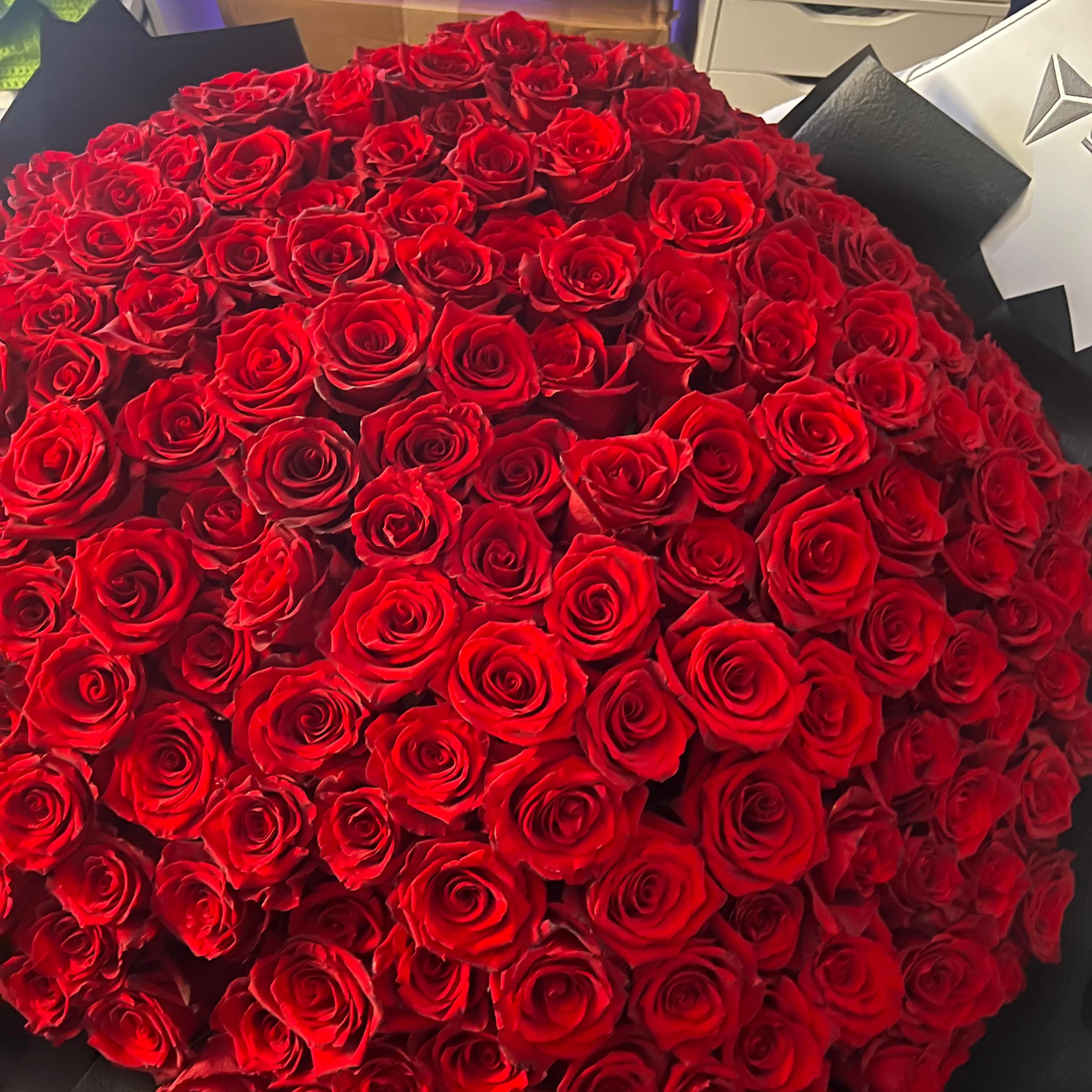 Red Roses 200 200 Red Roses