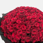 200 Red Roses