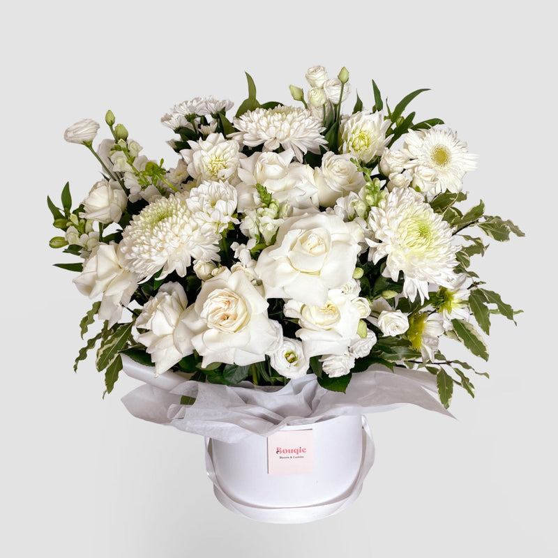 White flowers flower box 